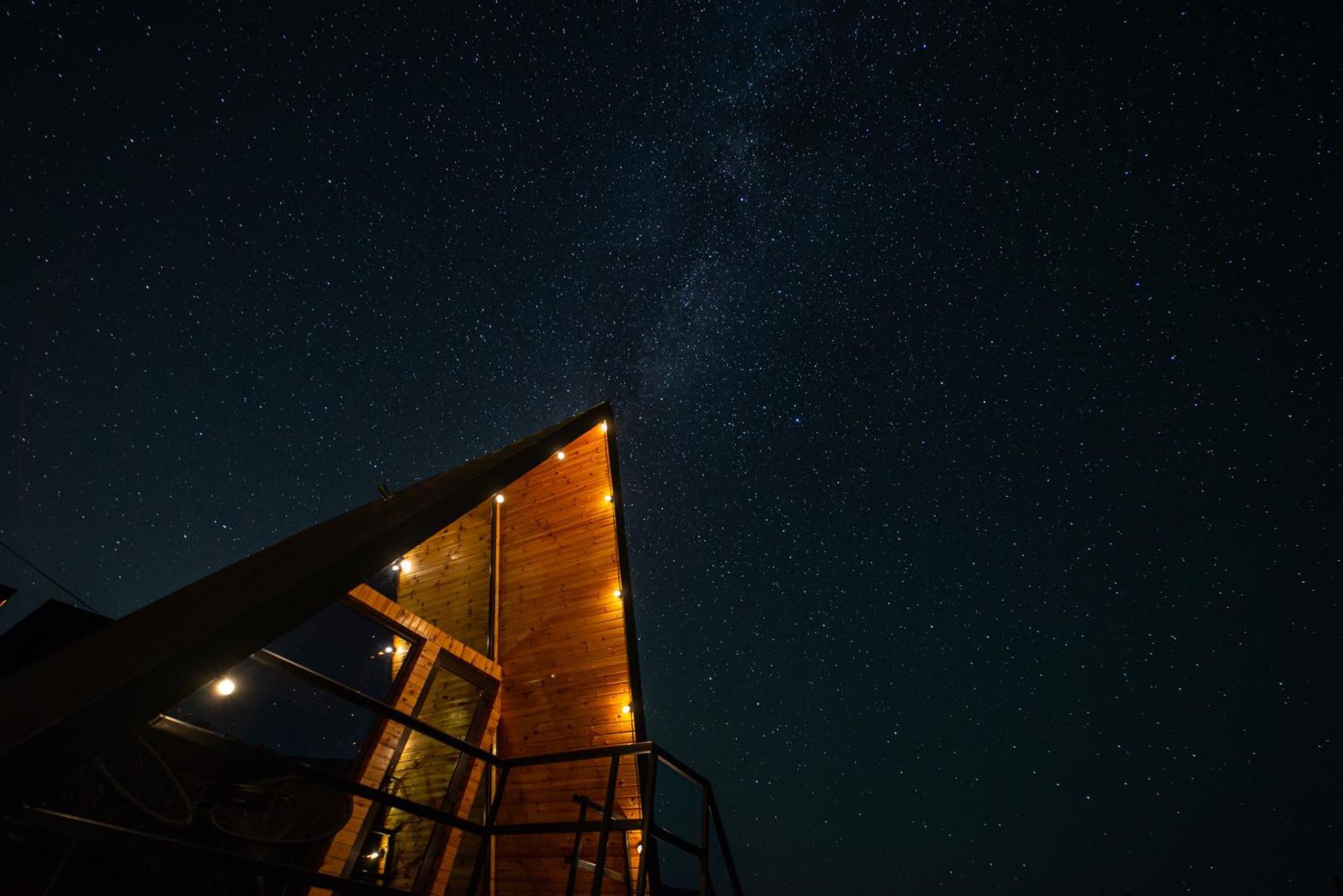 A Pisc Hotel Vatra Moldoviţei Exterior foto