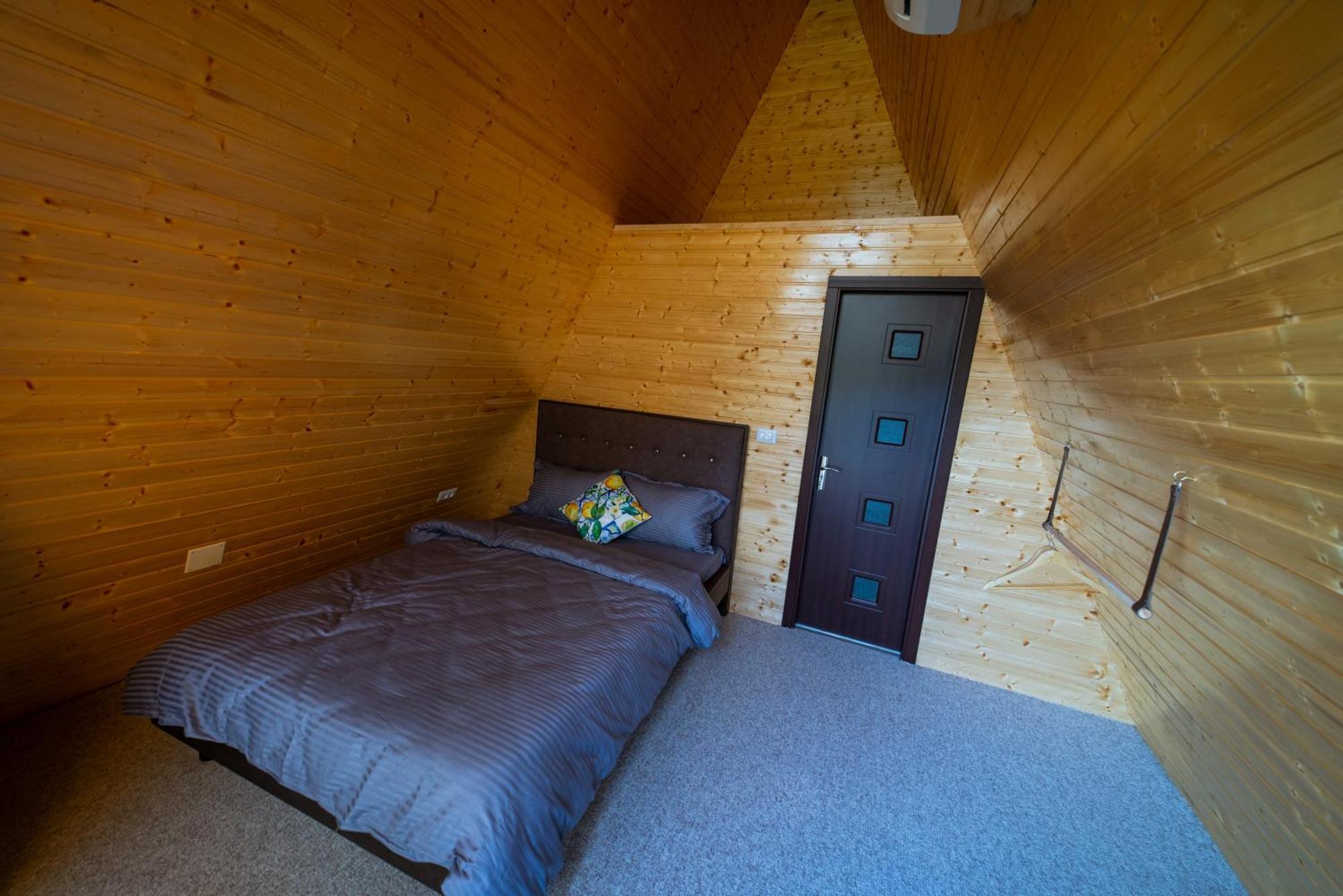 A Pisc Hotel Vatra Moldoviţei Exterior foto